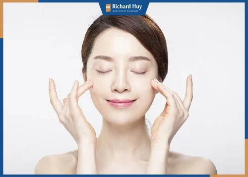 Căng da mặt bằng chỉ có ưu điểm gì? Căng da mặt bằng chỉ có ưu điểm gì?