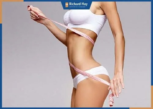 Cơ thể săn chắc thon gọn 