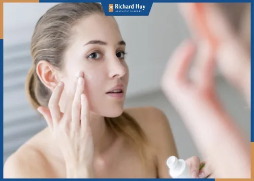 Trán nhăn sớm nguyên nhân do đâu?