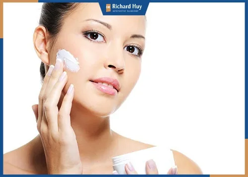 Mỹ phẩm nâng cơ mặt tốt nhất?