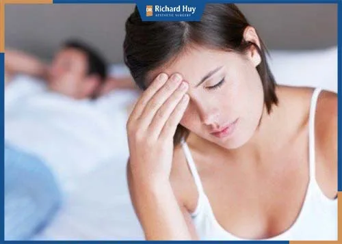 Rối loạn nội tiết tố ở ngực làm hạn chế sự phát triển ngực, nhu cầu tình dục ở phái nữ 