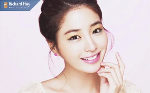 Độn cằm V-Line không đau Độn cằm V-Line không đau