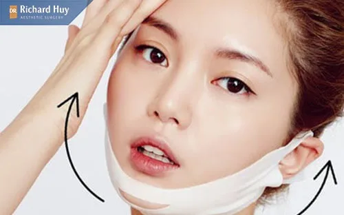 Mỗi ngày cần cần thay băng một lần Mỗi ngày cần cần thay băng một lần