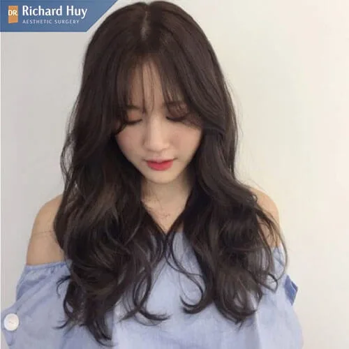 Tóc mái dài 2 bên uốn xoăn sóng Tóc mái dài 2 bên uốn xoăn sóng