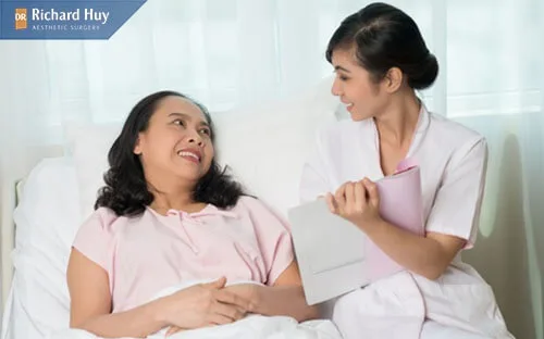 Tuân thủ chế độ chăm sóc bác sĩ đưa ra Tuân thủ chế độ chăm sóc bác sĩ đưa ra