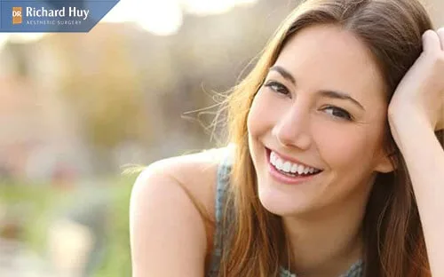 Các cách phòng tránh nếp nhăn miệng khi cười Các cách phòng tránh nếp nhăn miệng khi cười
