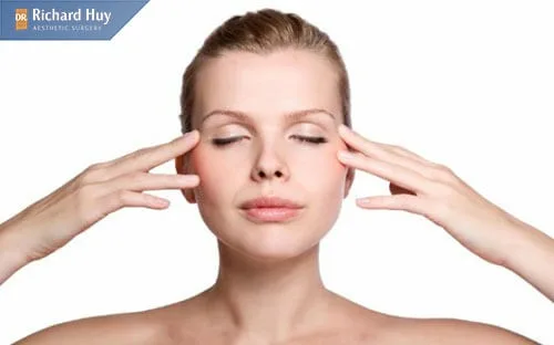 Tập thể dục cho mắt để ngăn ngừa vết chân chim